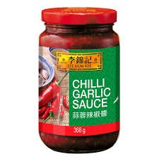 LEE KUM KEE CHILLI GARLIC SAUCE 368G
