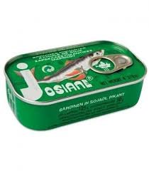 JOSIANE SARDINES ΣΕ ΣΟΓΙΕΛΑΙΟ