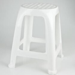 PLASTIC CHAIR